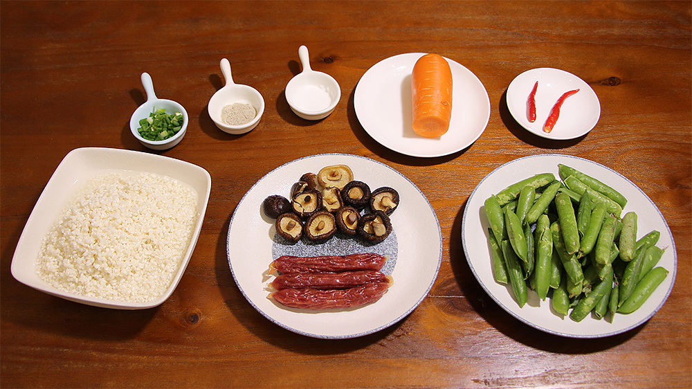 {線上賭場}(美食制作小视频每个月挣多少钱)